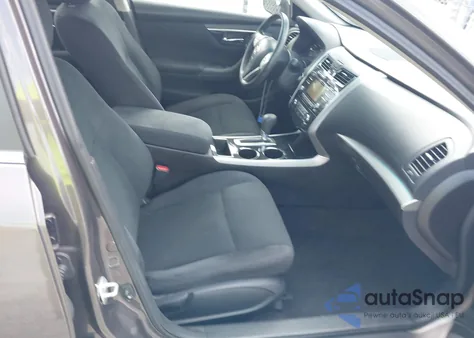 2014 Nissan Altima 2.5 из США, поврежденный, VIN 1N4AL3AP2EN261431